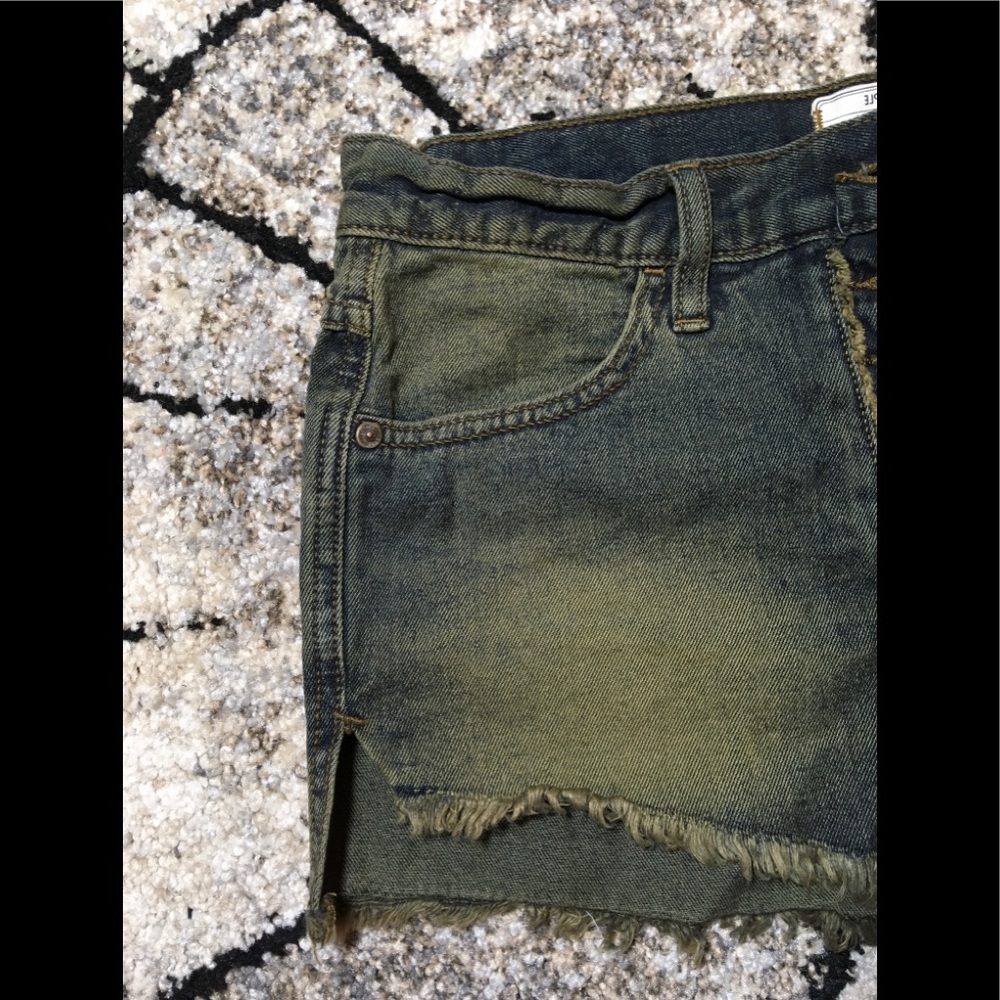 Free People Runaway shorts - Picture 6 of 7